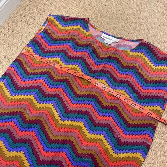 Vintage 100% Silk Chevron Zigzag Blouse Top Rainbow – S - Picture 9 of 9